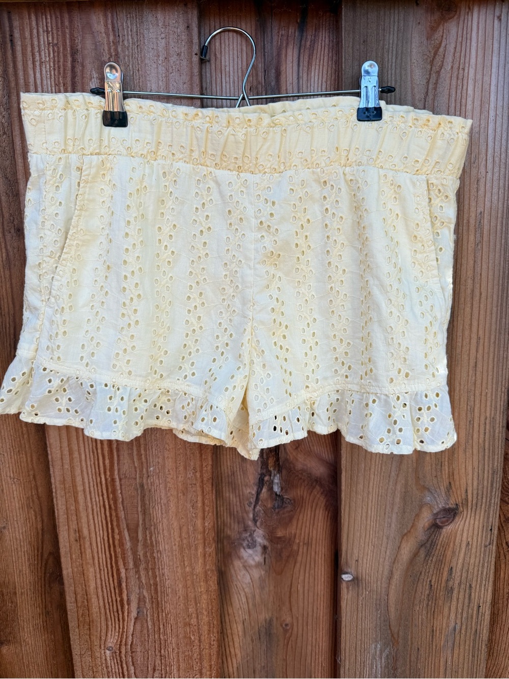 Hollister Yellow Eyelet High-Waist Ruffle Shorts